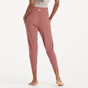 Muera Harem Rosewood Heather pants from Vuori. New with tags. VW479